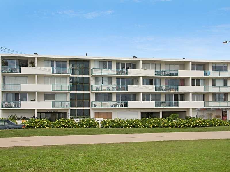 Unit 8/4 Musgrave Street, Kirra QLD 4225