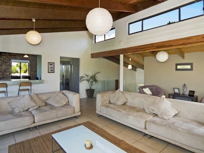 2 Elm Place, Banora Point NSW 2486