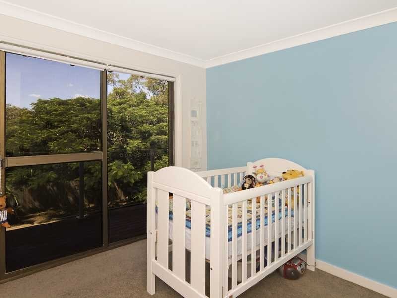 2 Elm Place, Banora Point NSW 2486