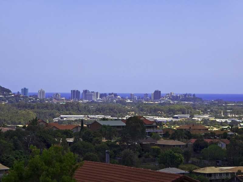 40 Kintyre Crescent, Banora Point NSW 2486