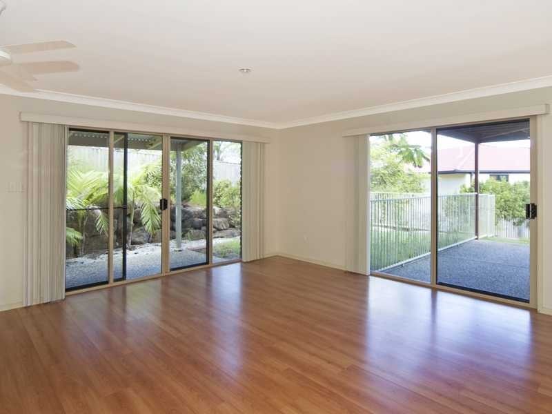 40 Kintyre Crescent, Banora Point NSW 2486