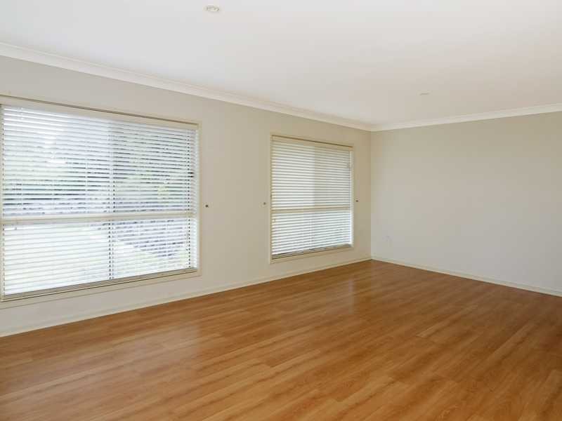 40 Kintyre Crescent, Banora Point NSW 2486
