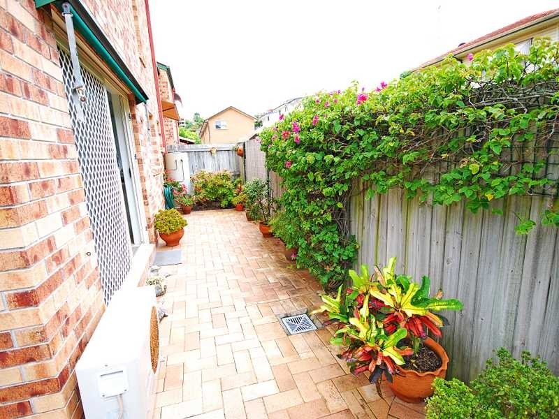 Villa/1/49-53 Dutton st, Coolangatta QLD 4225