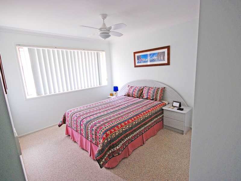 Villa/1/49-53 Dutton st, Coolangatta QLD 4225