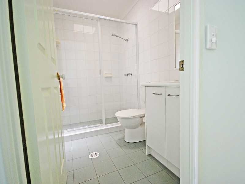 Villa/1/49-53 Dutton st, Coolangatta QLD 4225