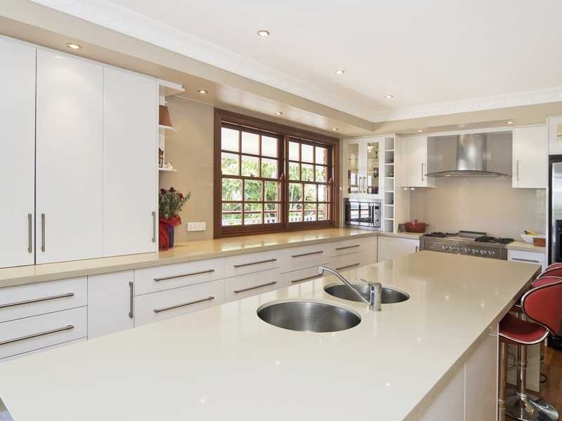 54 Hillcrest Avenue, Tweed Heads South NSW 2486