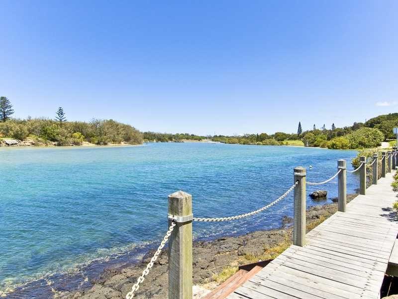 Unit 2/26 Seaview Street, Kingscliff NSW 2487