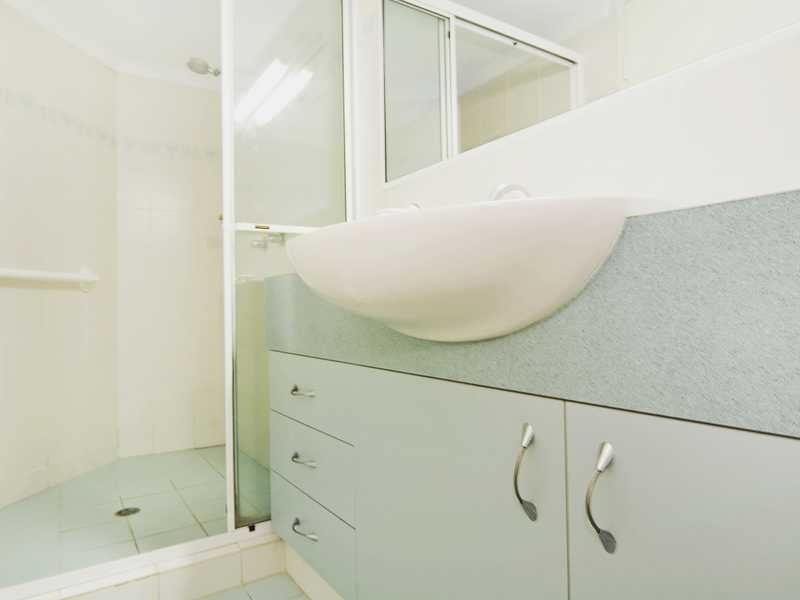 Apartment 3/70 Marine Parade, Coolangatta QLD 4225