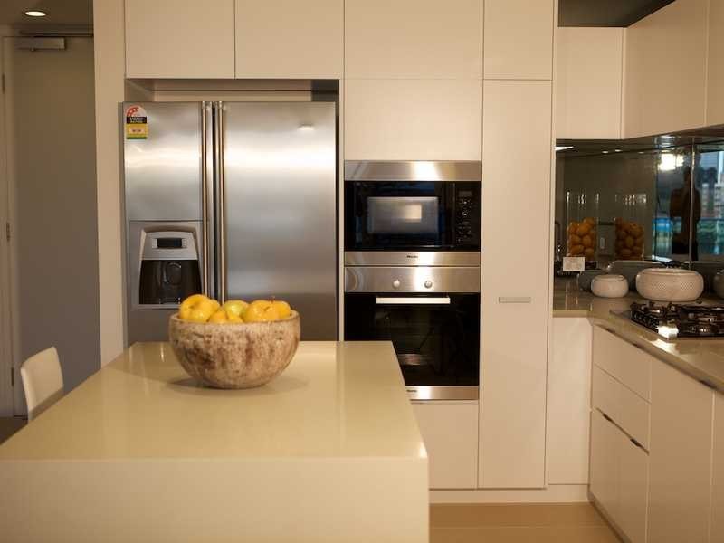 1 Douglas Street, Kirra QLD 4225