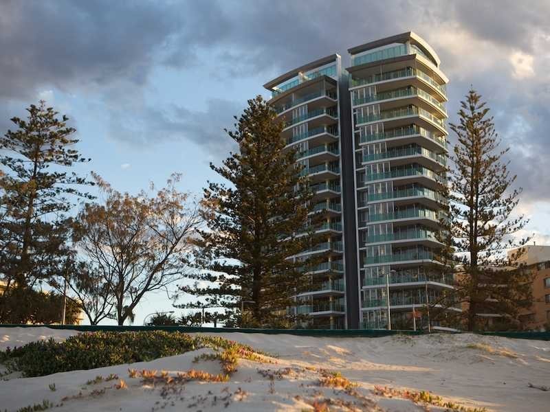 1 Douglas Street, Kirra QLD 4225