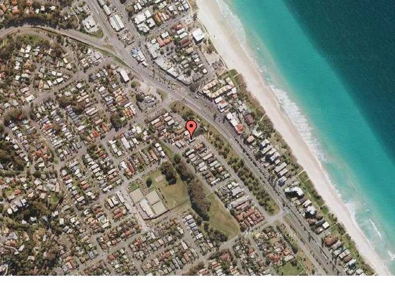 Unit 4/496 Coolangatta Road, Tugun QLD 4224