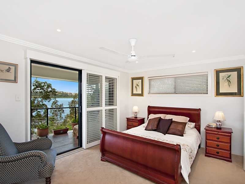 100 Broadwater Esplanade, Bilambil Heights NSW 2486