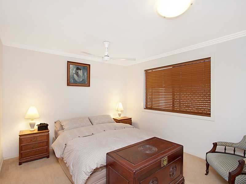 100 Broadwater Esplanade, Bilambil Heights NSW 2486