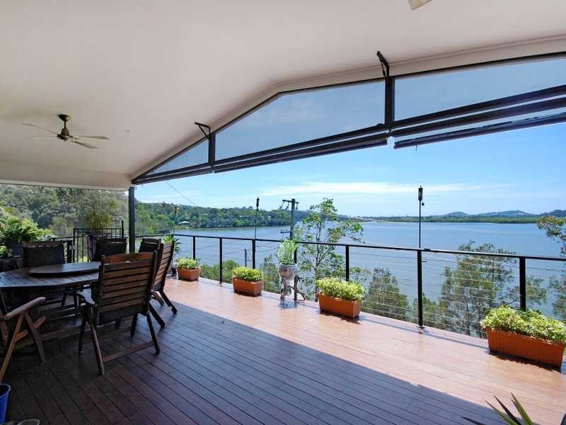 100 Broadwater Esplanade, Bilambil Heights NSW 2486