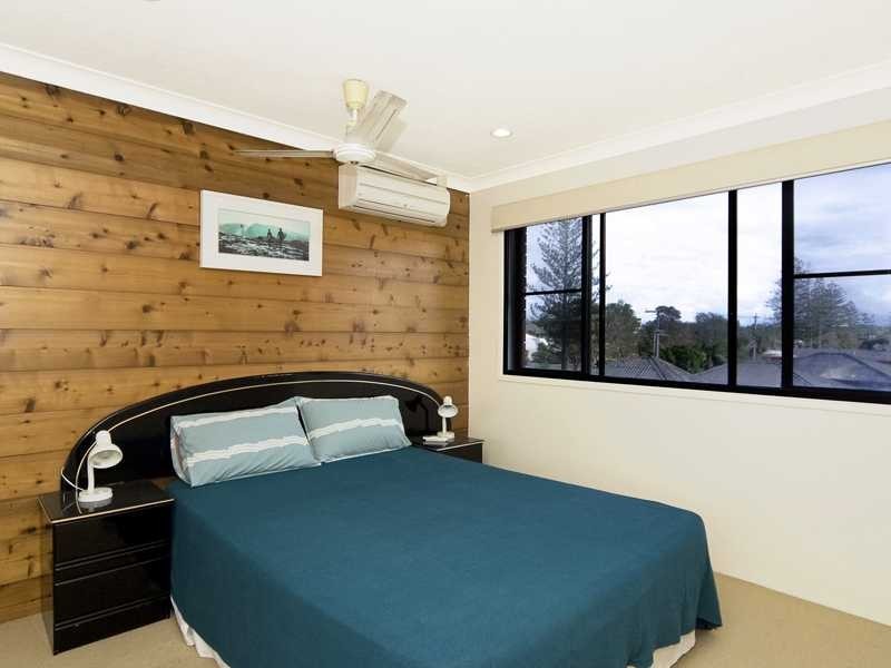 Unit 10/153 Golden Four Drive, Bilinga QLD 4225