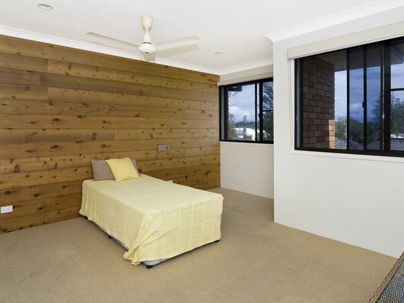 Unit 10/153 Golden Four Drive, Bilinga QLD 4225