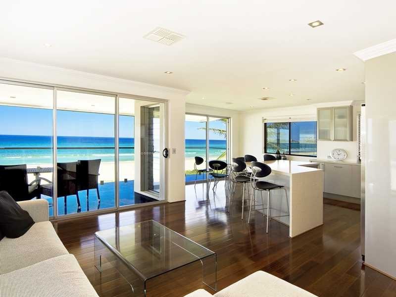 Unit/9/271 Golden Four Drive, Bilinga QLD 4225