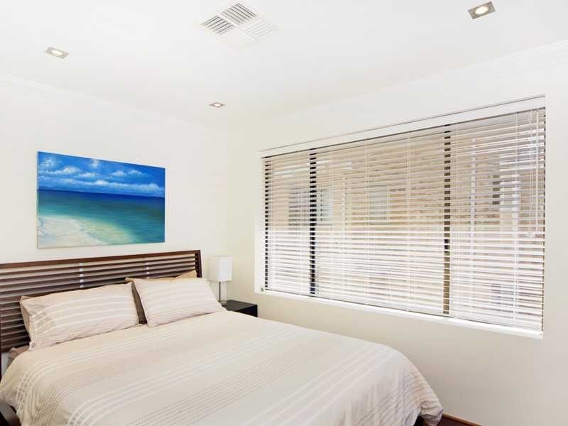 Unit/9/271 Golden Four Drive, Bilinga QLD 4225