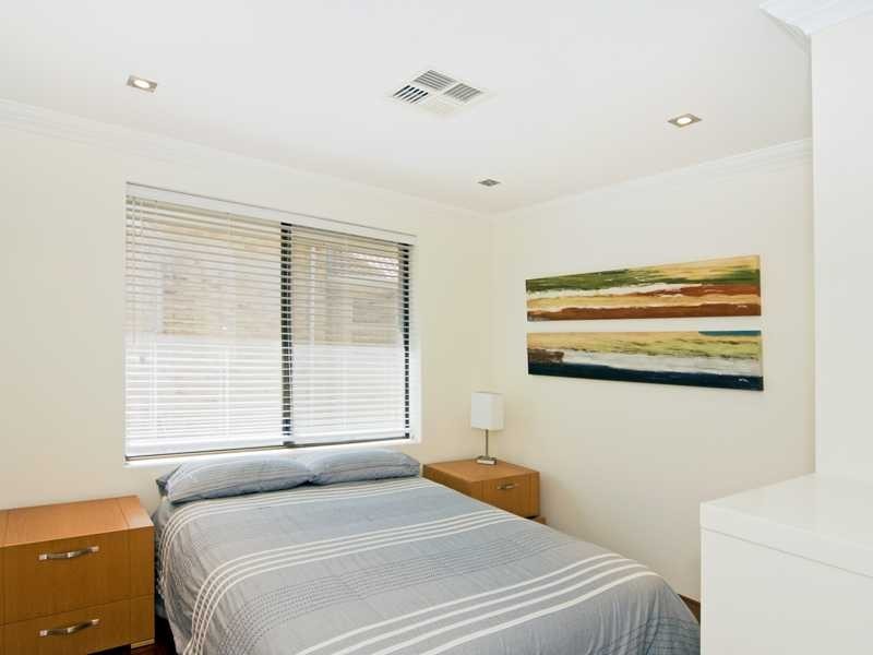 Unit/9/271 Golden Four Drive, Bilinga QLD 4225