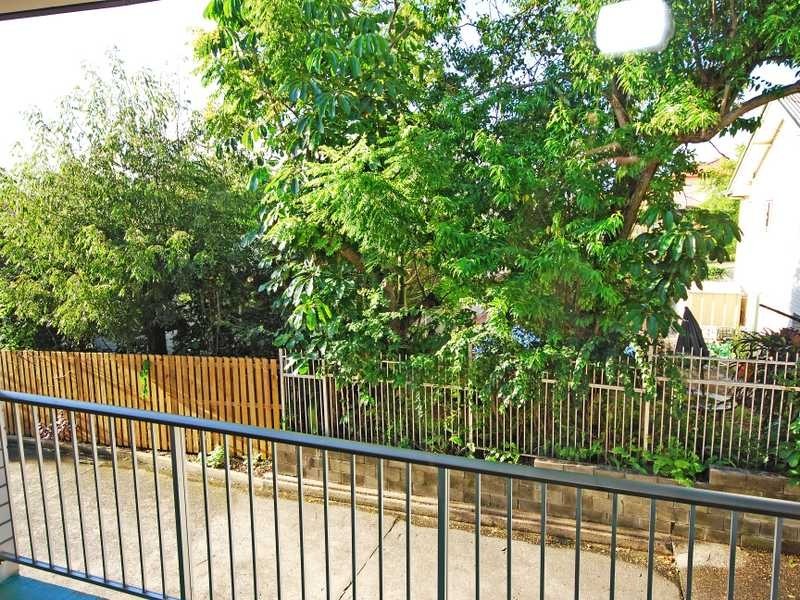 Unit 12/28 Miles Street, Coolangatta QLD 4225