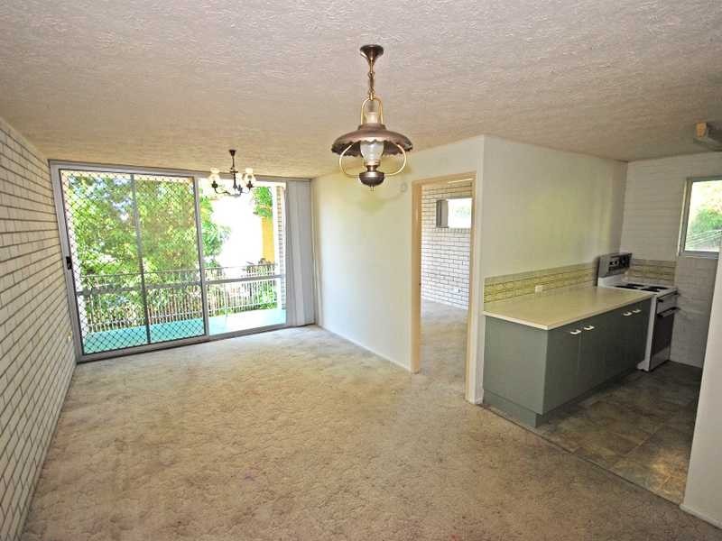 Unit 12/28 Miles Street, Coolangatta QLD 4225
