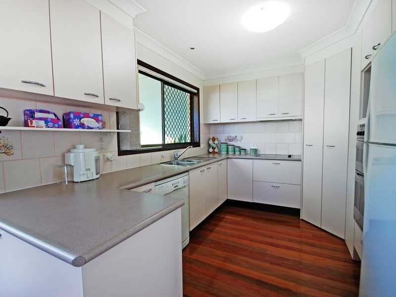 6 Pacific Drive, Banora Point NSW 2486