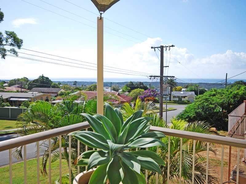 6 Pacific Drive, Banora Point NSW 2486