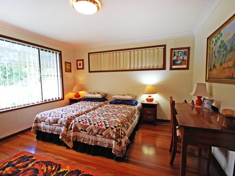 6 Pacific Drive, Banora Point NSW 2486