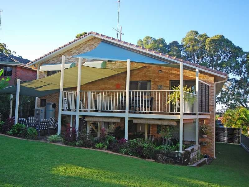6 Pacific Drive, Banora Point NSW 2486