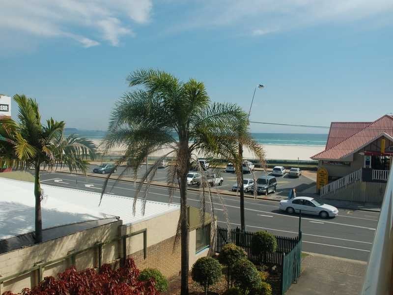 Unit 6/10 Marine Parade, Kirra QLD 4225