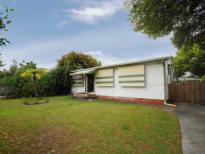 12 Cox Drive, Tweed Heads South NSW 2486