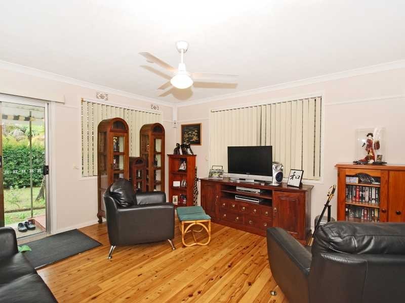 12 Cox Drive, Tweed Heads South NSW 2486