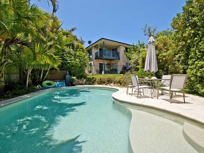 16 Castle Court, Tugun QLD 4224