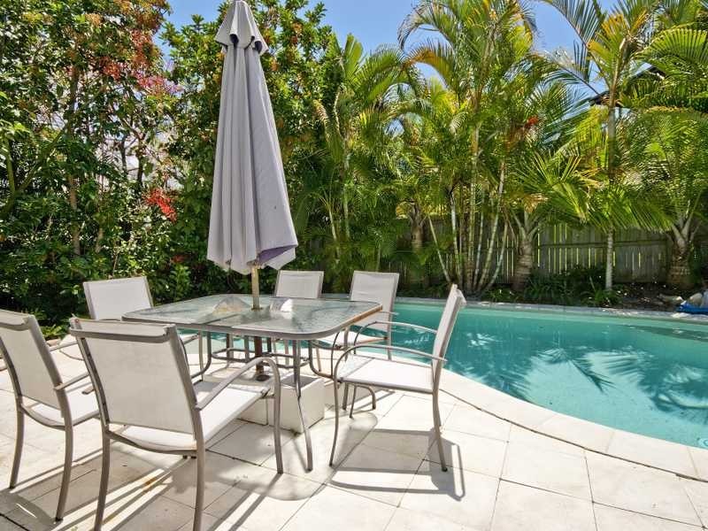 16 Castle Court, Tugun QLD 4224