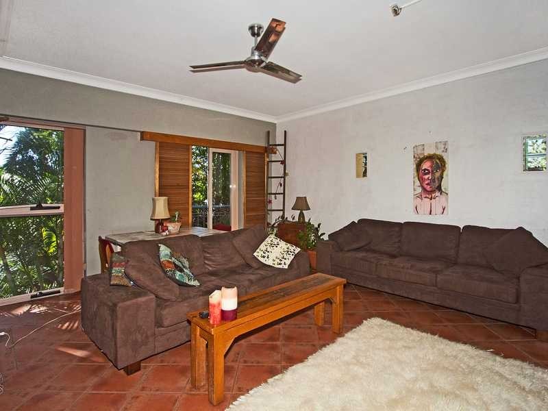 1/13 Biby Street, Tugun QLD 4224