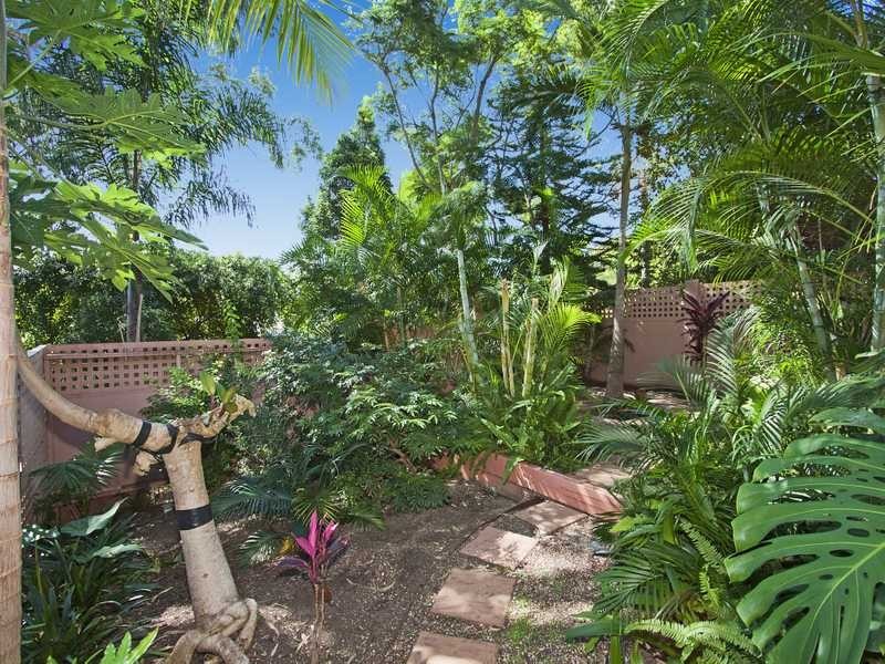 1/13 Biby Street, Tugun QLD 4224