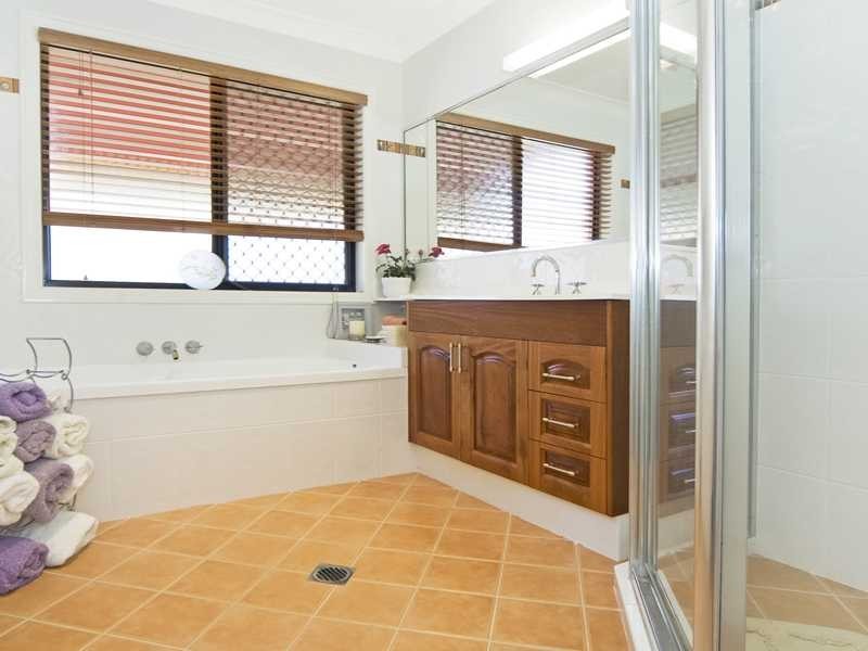 165 Botanical Circuit, Banora Point NSW 2486