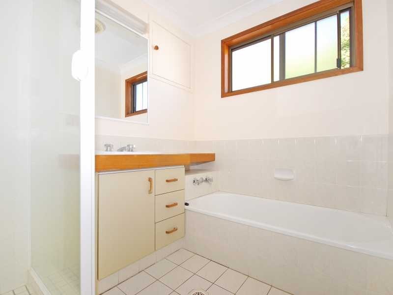 32 Seaview Street, Tweed Heads South NSW 2486