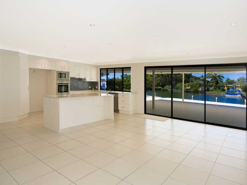 5 & 5a Gollan Drive, Tweed Heads West NSW 2485