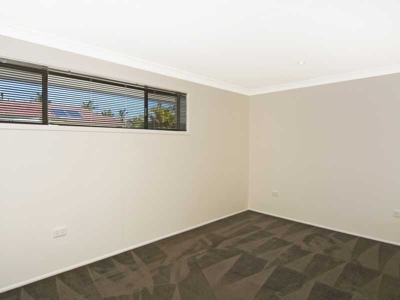 5 & 5a Gollan Drive, Tweed Heads West NSW 2485