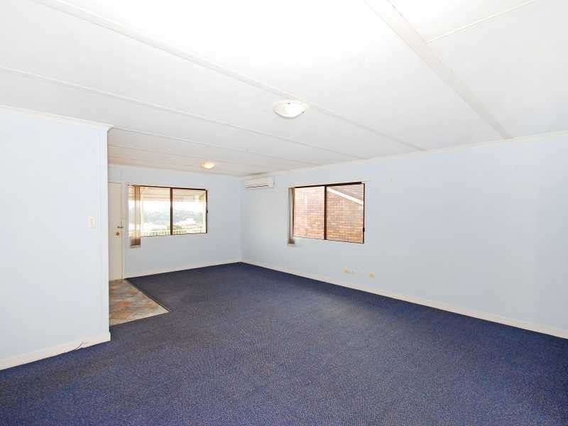 64 Hillcrest Avenue, Tweed Heads South NSW 2486