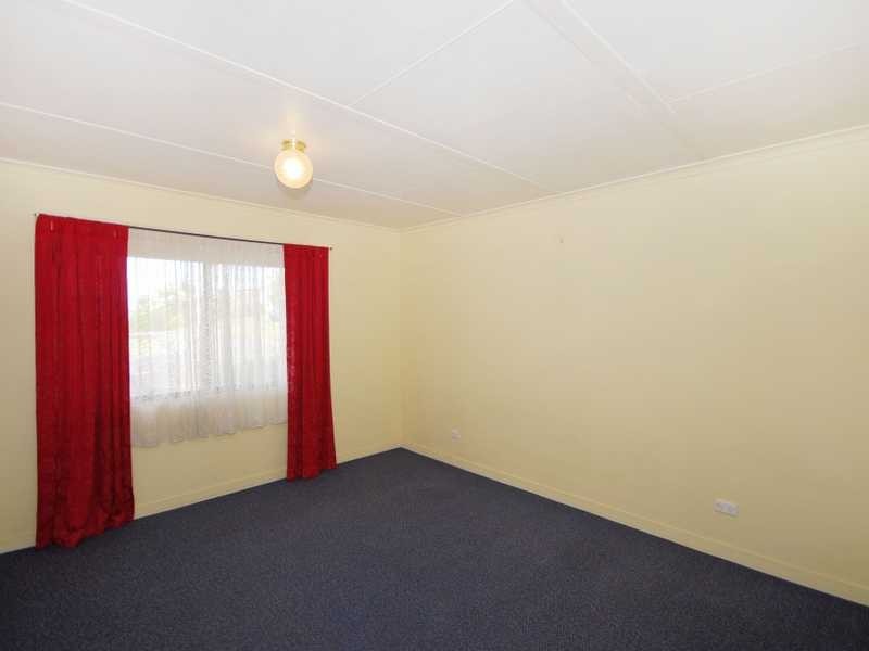 64 Hillcrest Avenue, Tweed Heads South NSW 2486