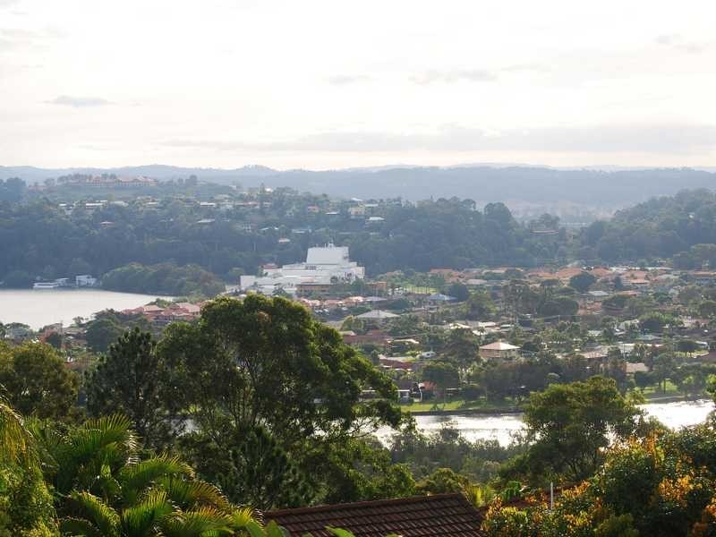 64 Hillcrest Avenue, Tweed Heads South NSW 2486