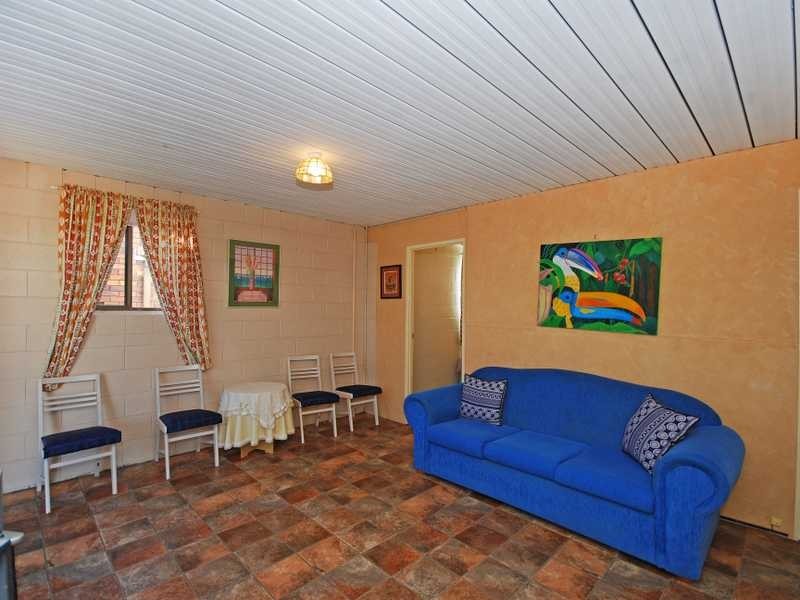 64 Hillcrest Avenue, Tweed Heads South NSW 2486