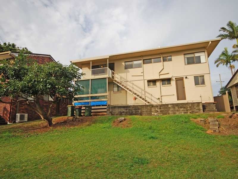 64 Hillcrest Avenue, Tweed Heads South NSW 2486