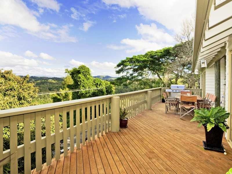 38 Broadwater Esplanade, Bilambil Heights NSW 2486