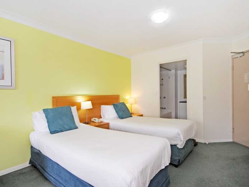 Unit 207/209/99 Griffith Street, Coolangatta QLD 4225