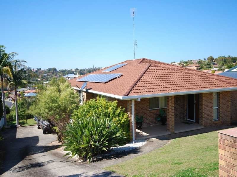 77 Glen Ayr Drive, Banora Point NSW 2486