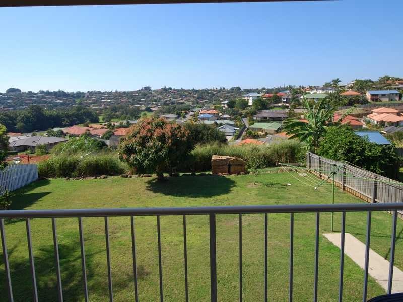 77 Glen Ayr Drive, Banora Point NSW 2486