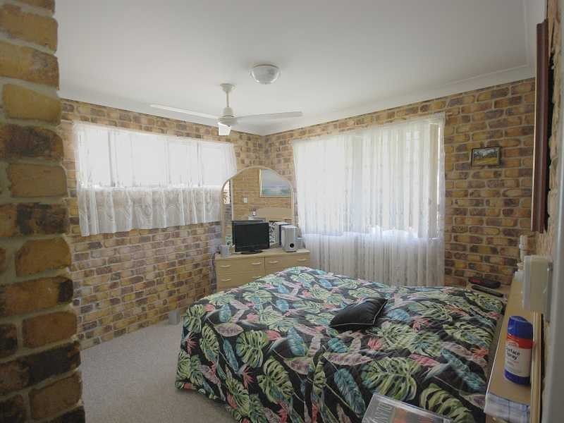 77 Glen Ayr Drive, Banora Point NSW 2486